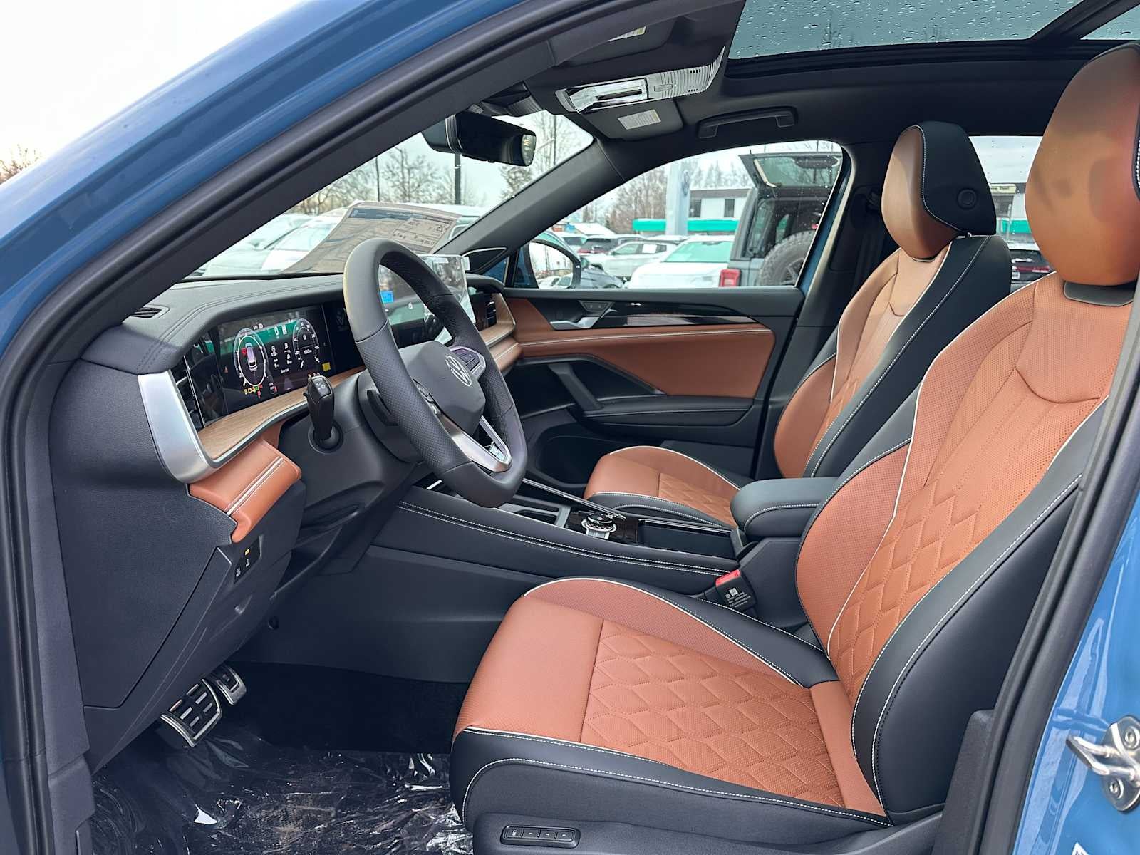 2026 Volkswagen Tiguan 2.0T SEL