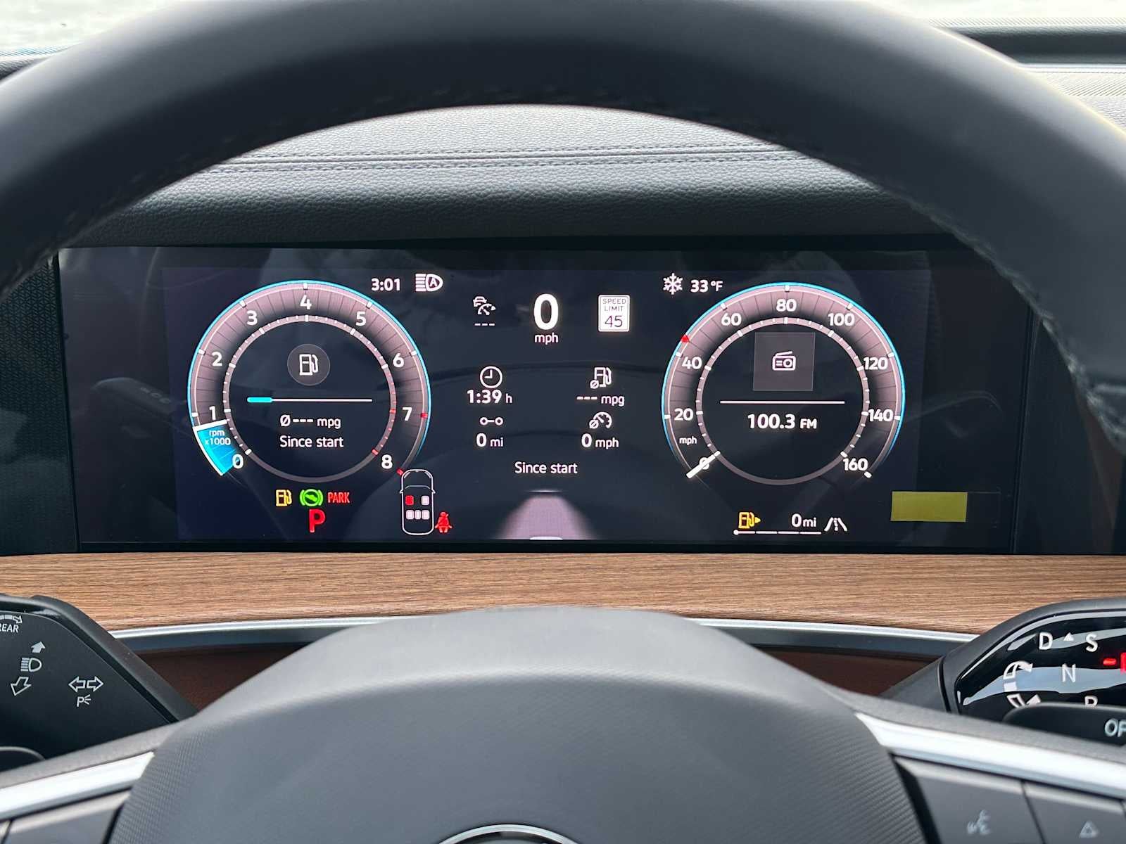 2026 Volkswagen Tiguan 2.0T SEL