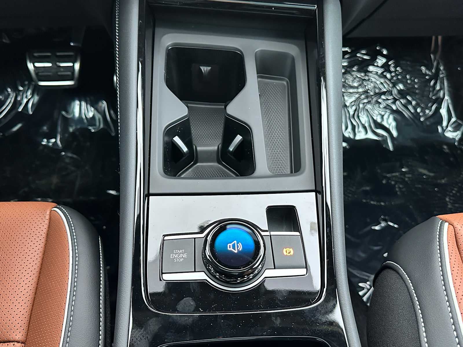 2026 Volkswagen Tiguan 2.0T SEL