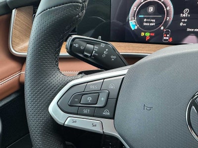 2026 Volkswagen Tiguan 2.0T SEL