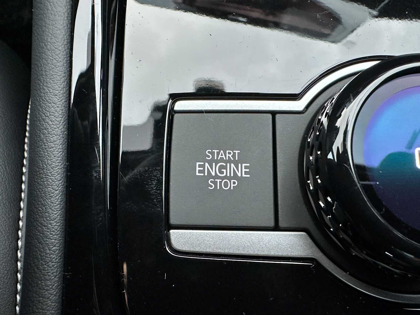 2026 Volkswagen Tiguan 2.0T SEL