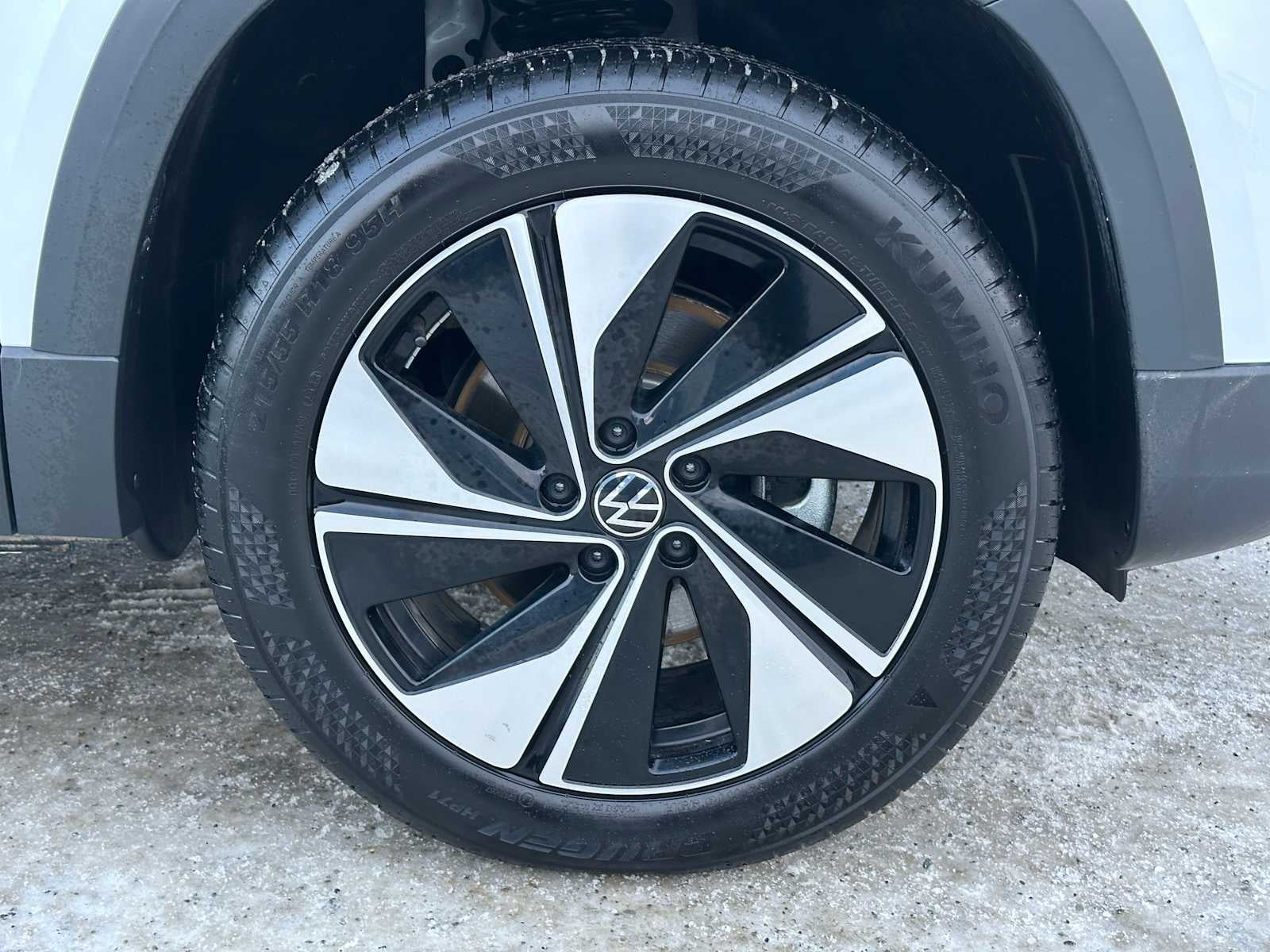 2024 Volkswagen Taos SE