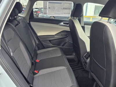 2027 Volkswagen Taos SE