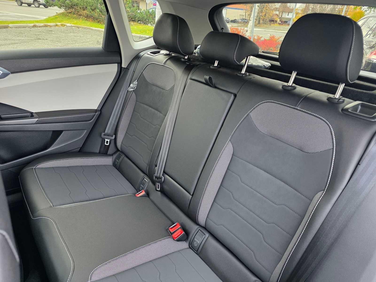 2027 Volkswagen Taos SE