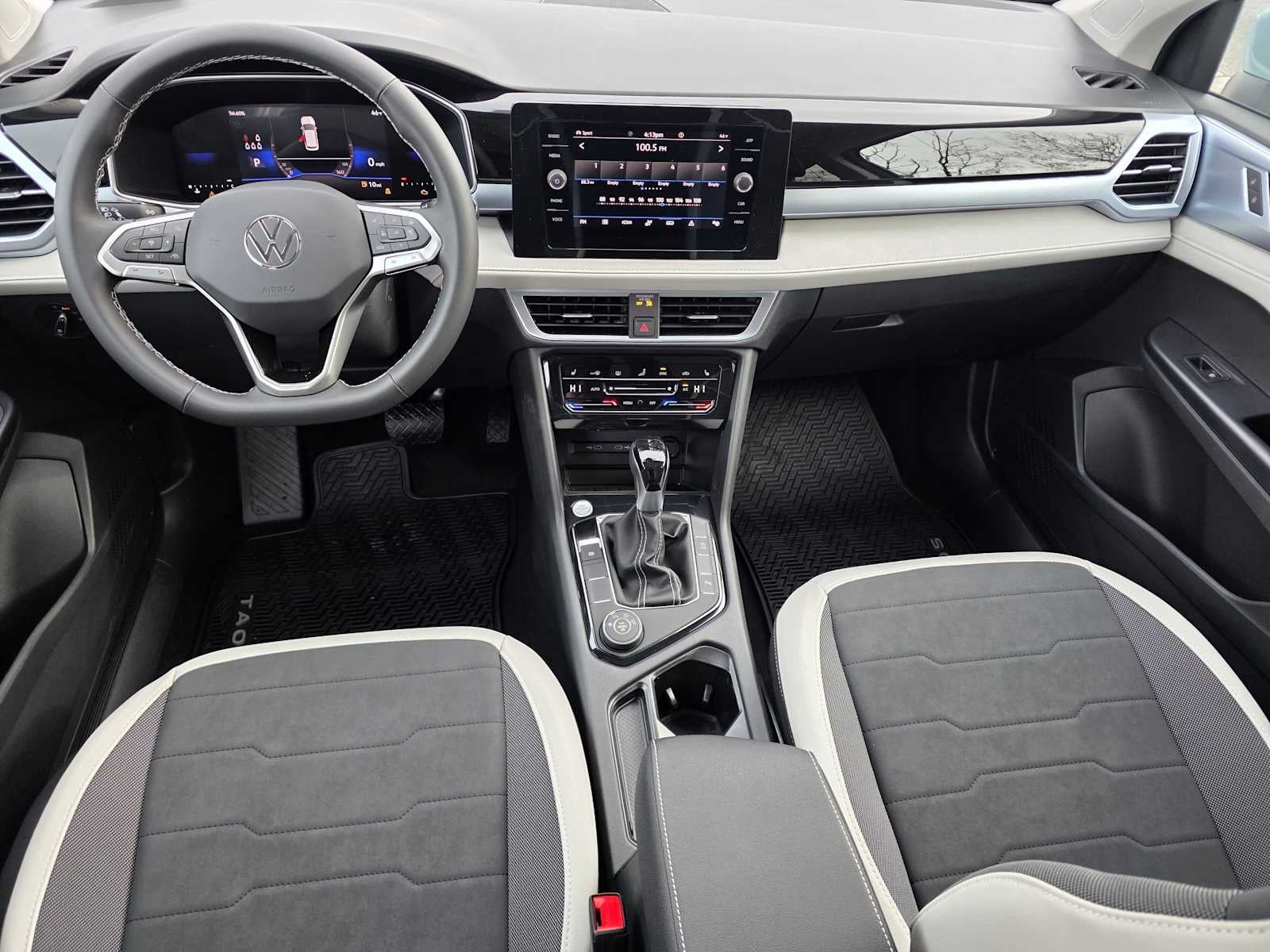 2027 Volkswagen Taos SE