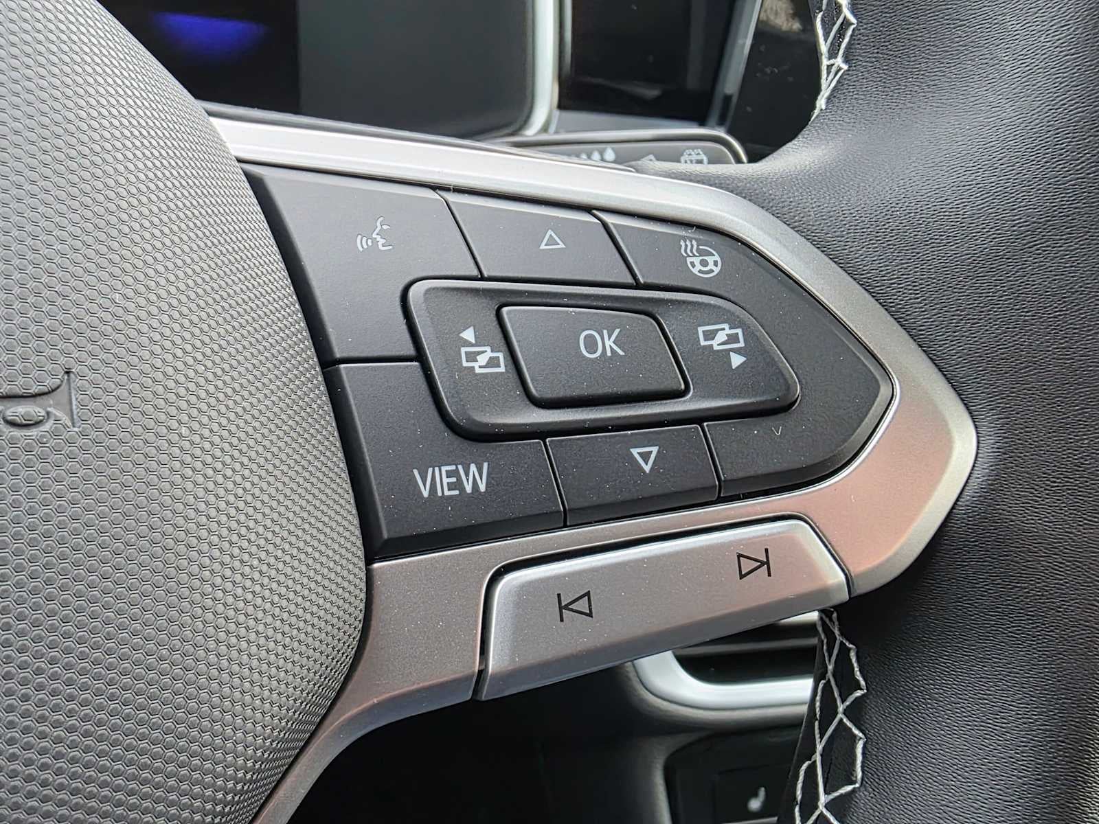 2027 Volkswagen Taos SE