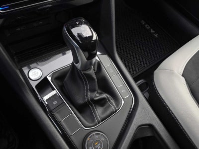2027 Volkswagen Taos SE