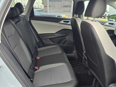 2027 Volkswagen Taos SE