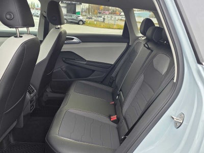 2027 Volkswagen Taos SE