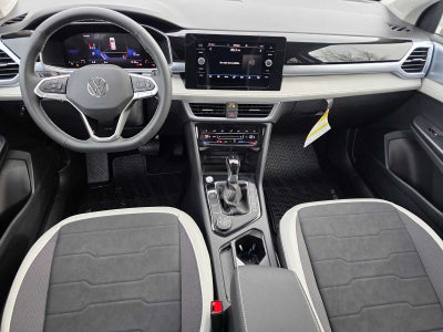 2027 Volkswagen Taos SE