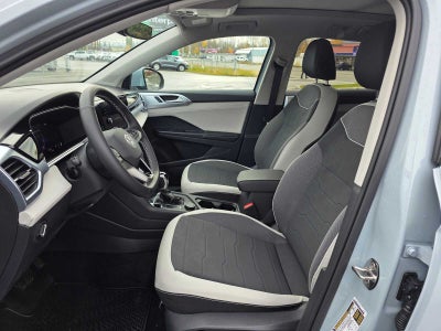 2027 Volkswagen Taos SE