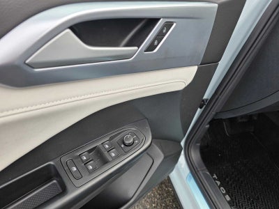 2027 Volkswagen Taos SE
