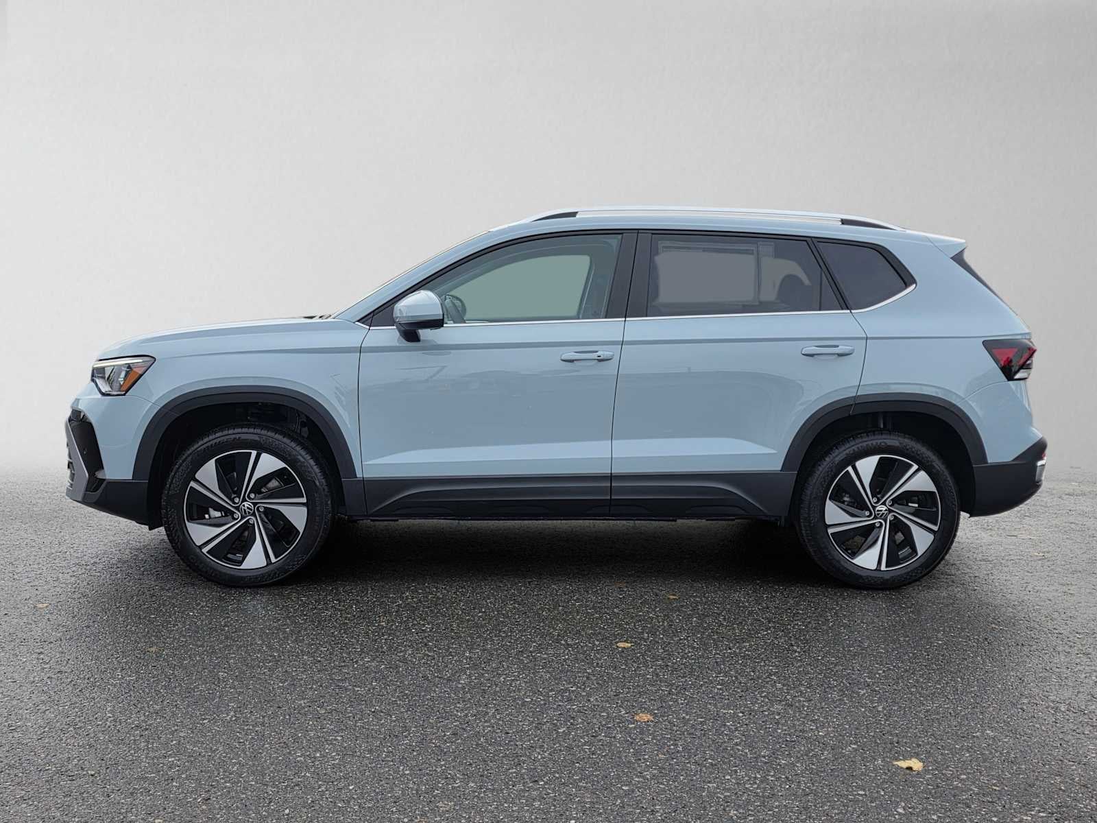 2027 Volkswagen Taos SE