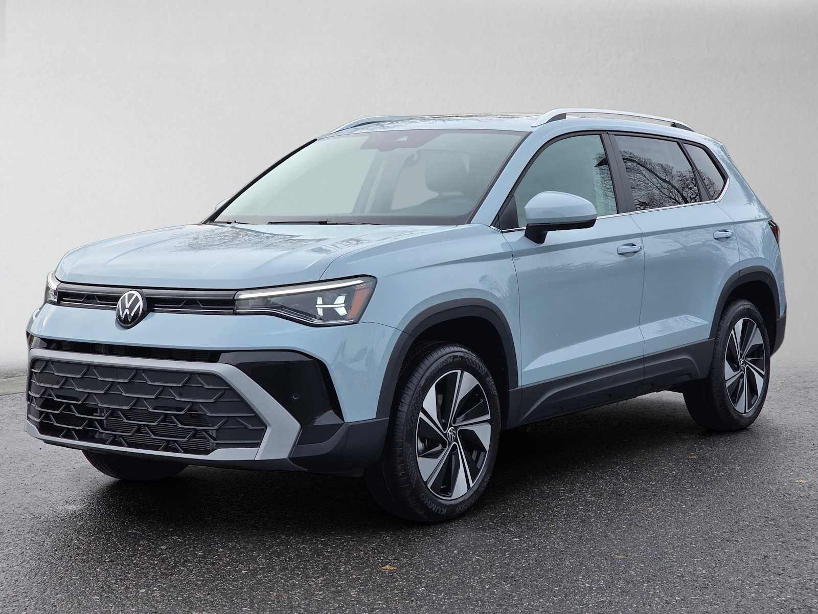 2027 Volkswagen Taos SE