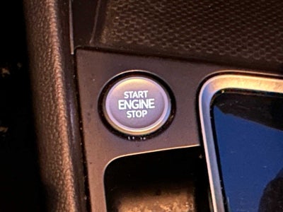 2019 Volkswagen Jetta R-Line