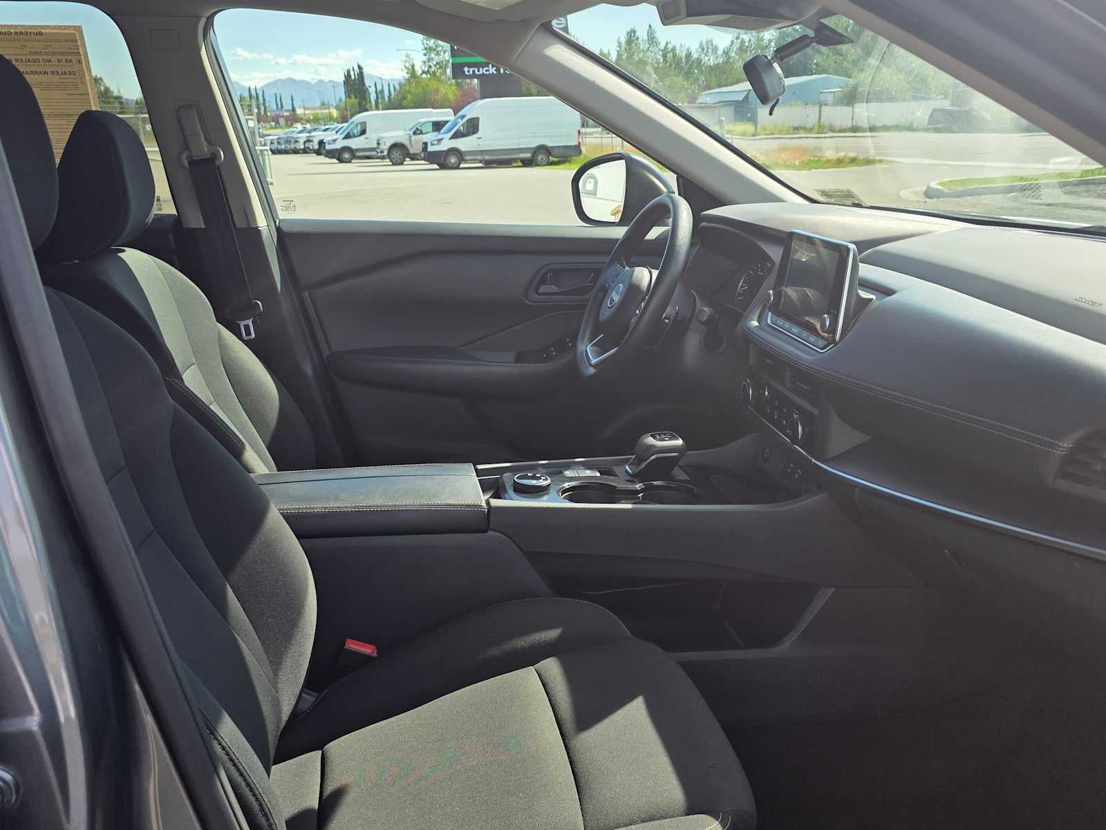 2024 Nissan Rogue S