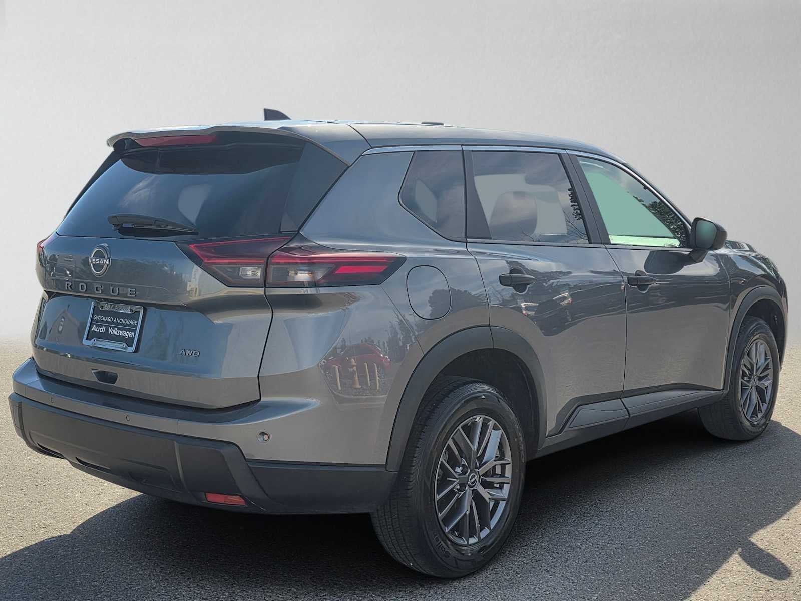 2024 Nissan Rogue S
