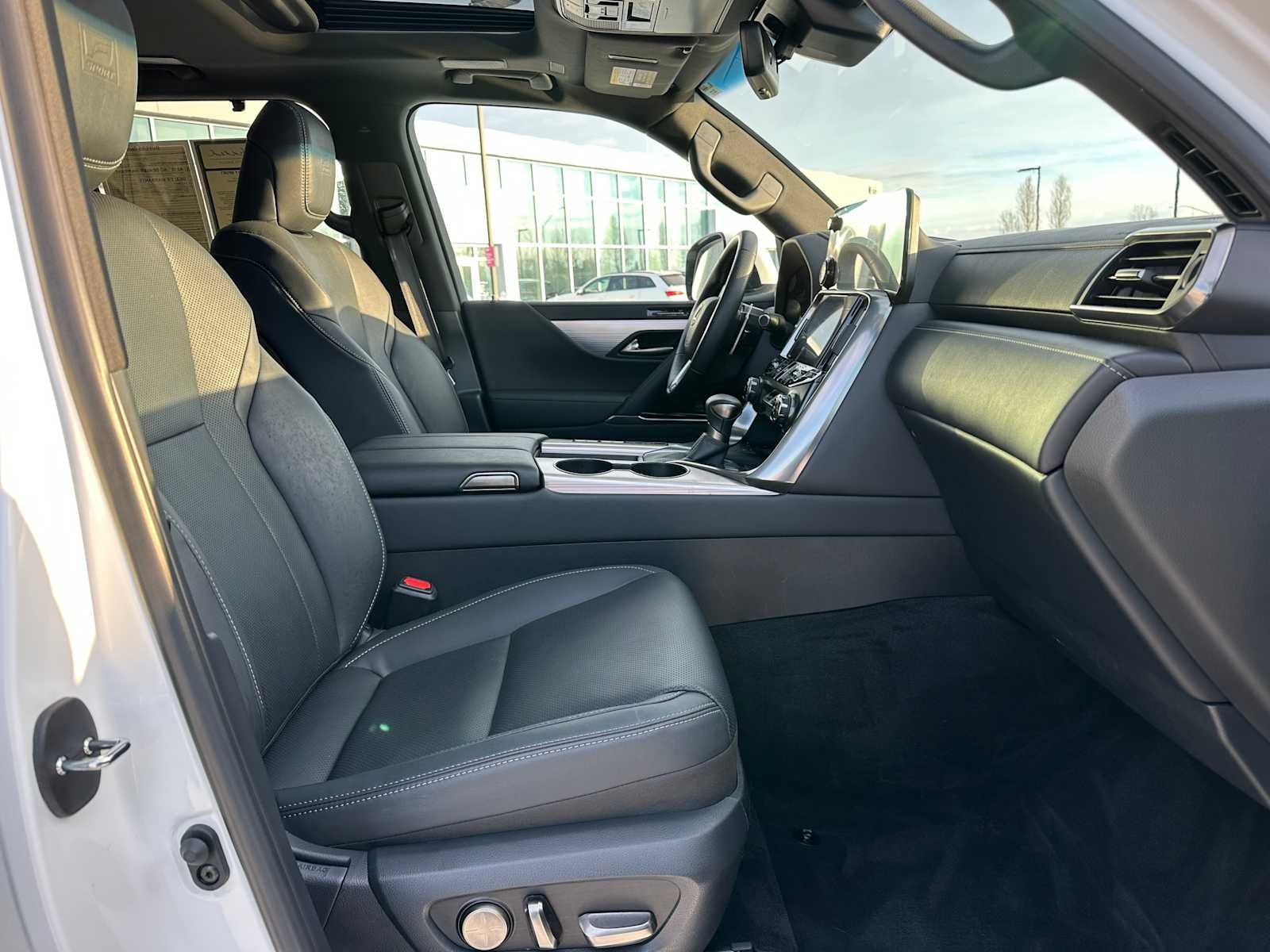 2024 Lexus LX F SPORT