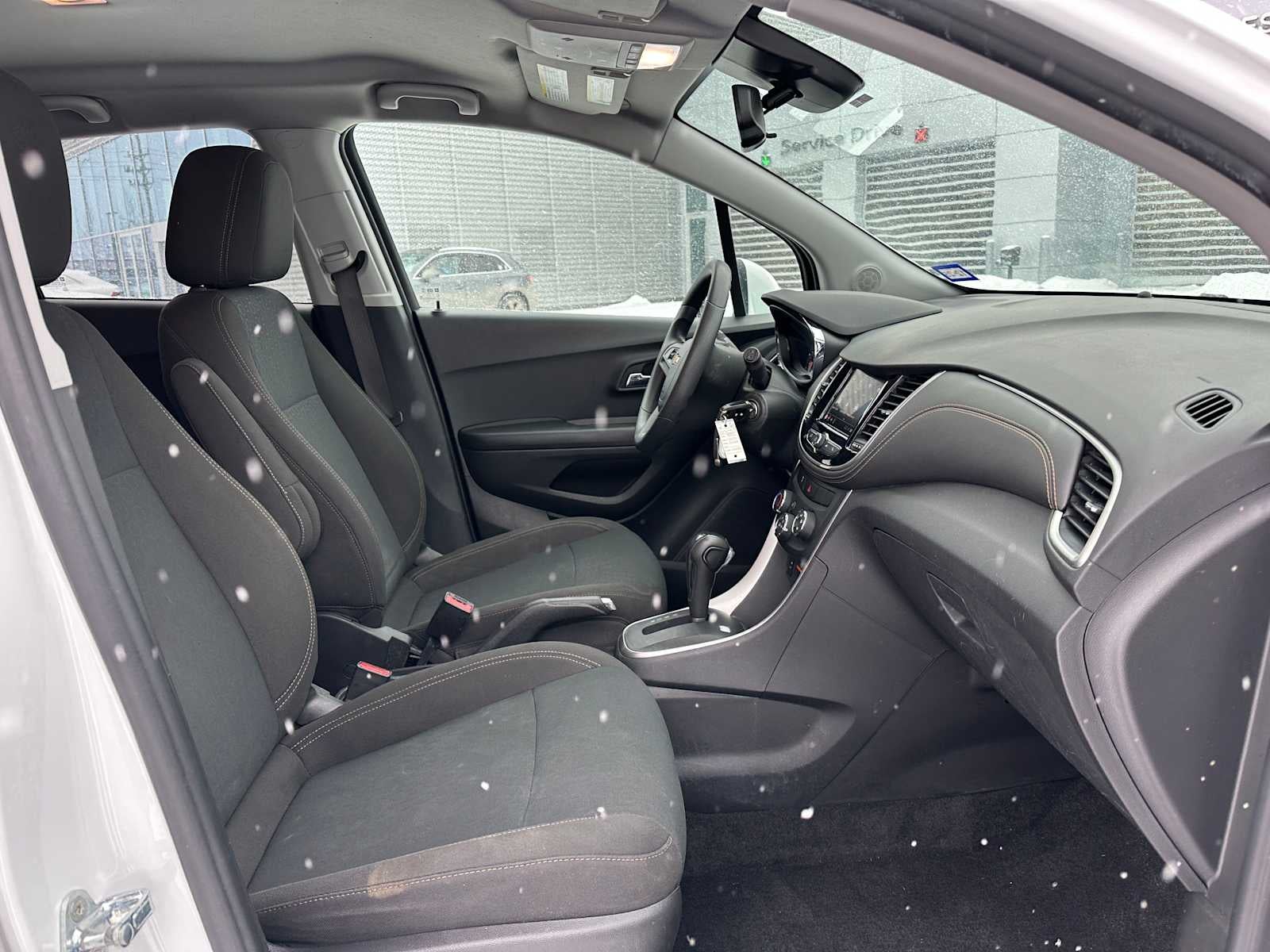 2022 Chevrolet Trax LS