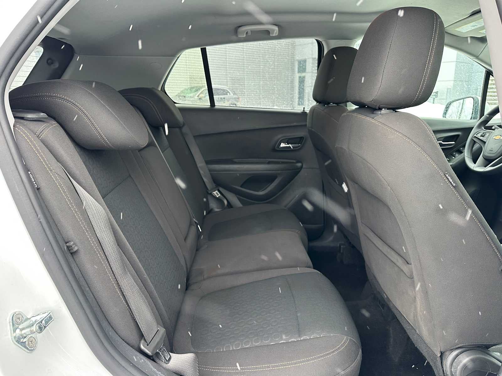 2022 Chevrolet Trax LS