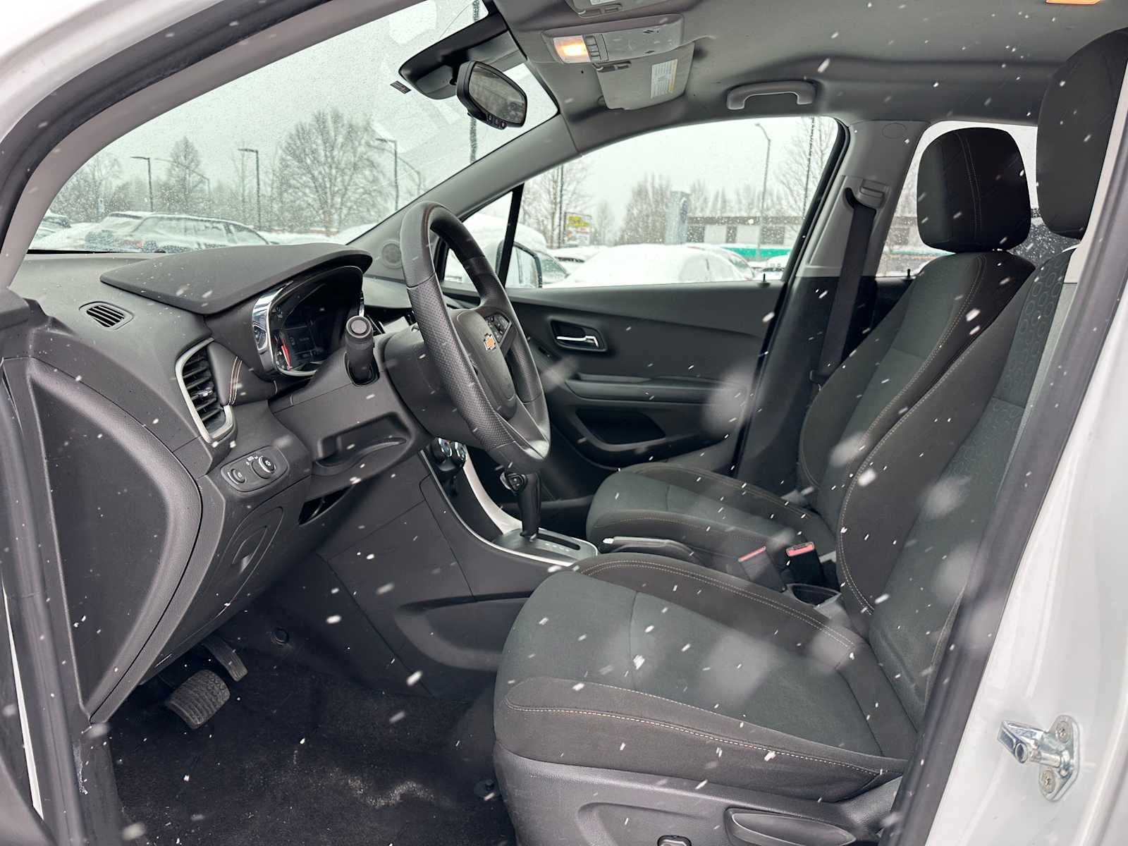 2022 Chevrolet Trax LS