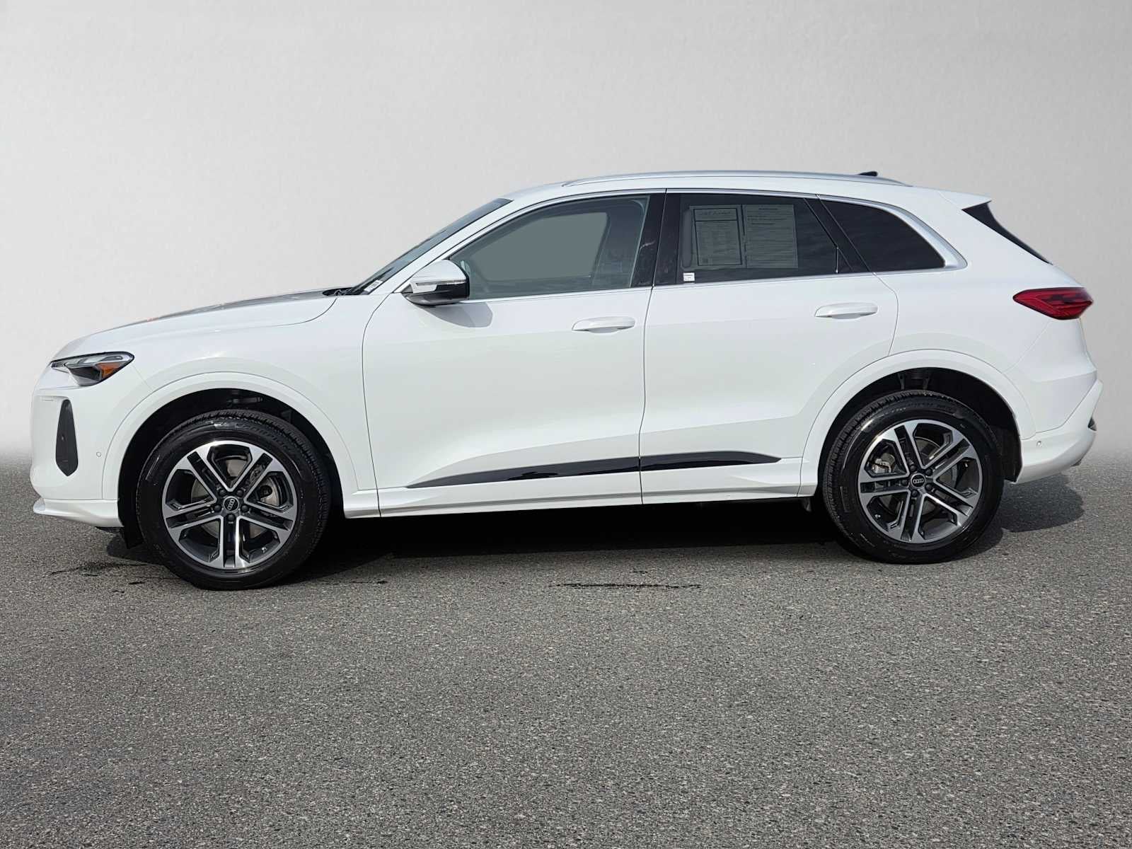 2025 Audi New Q5 Premium
