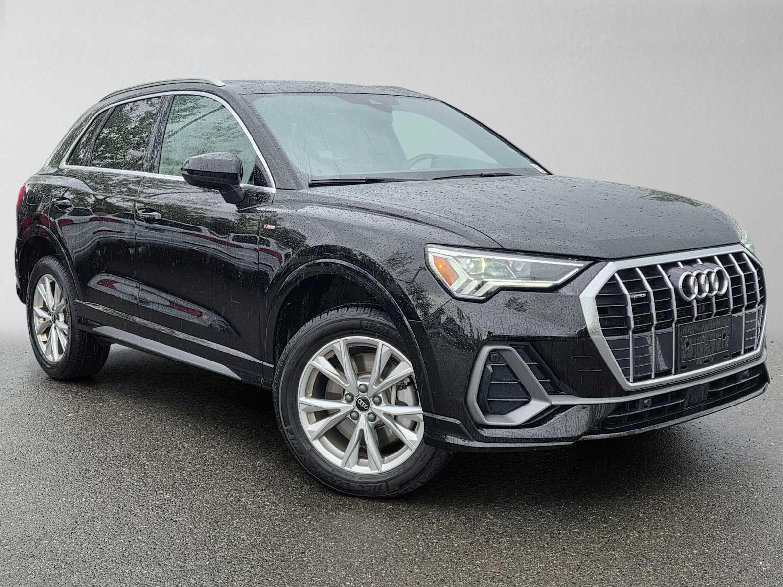 2025 Audi Q3 S line Premium