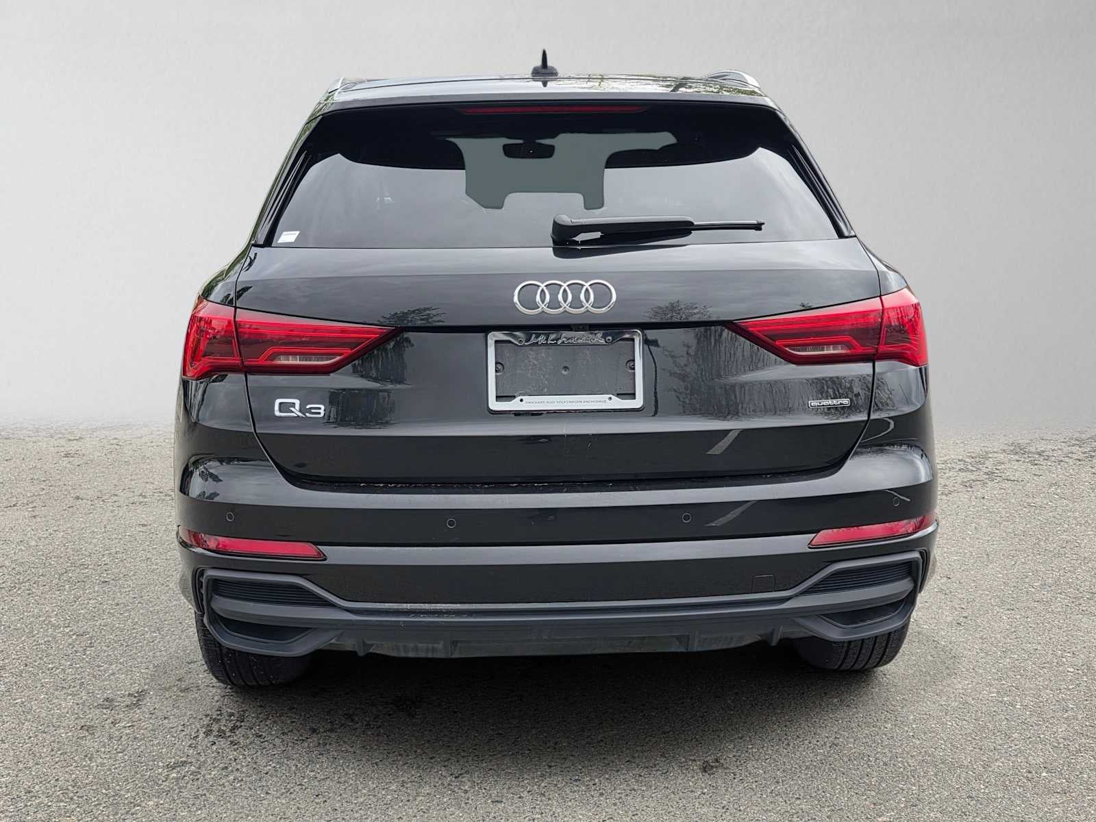 2025 Audi Q3 S line Premium