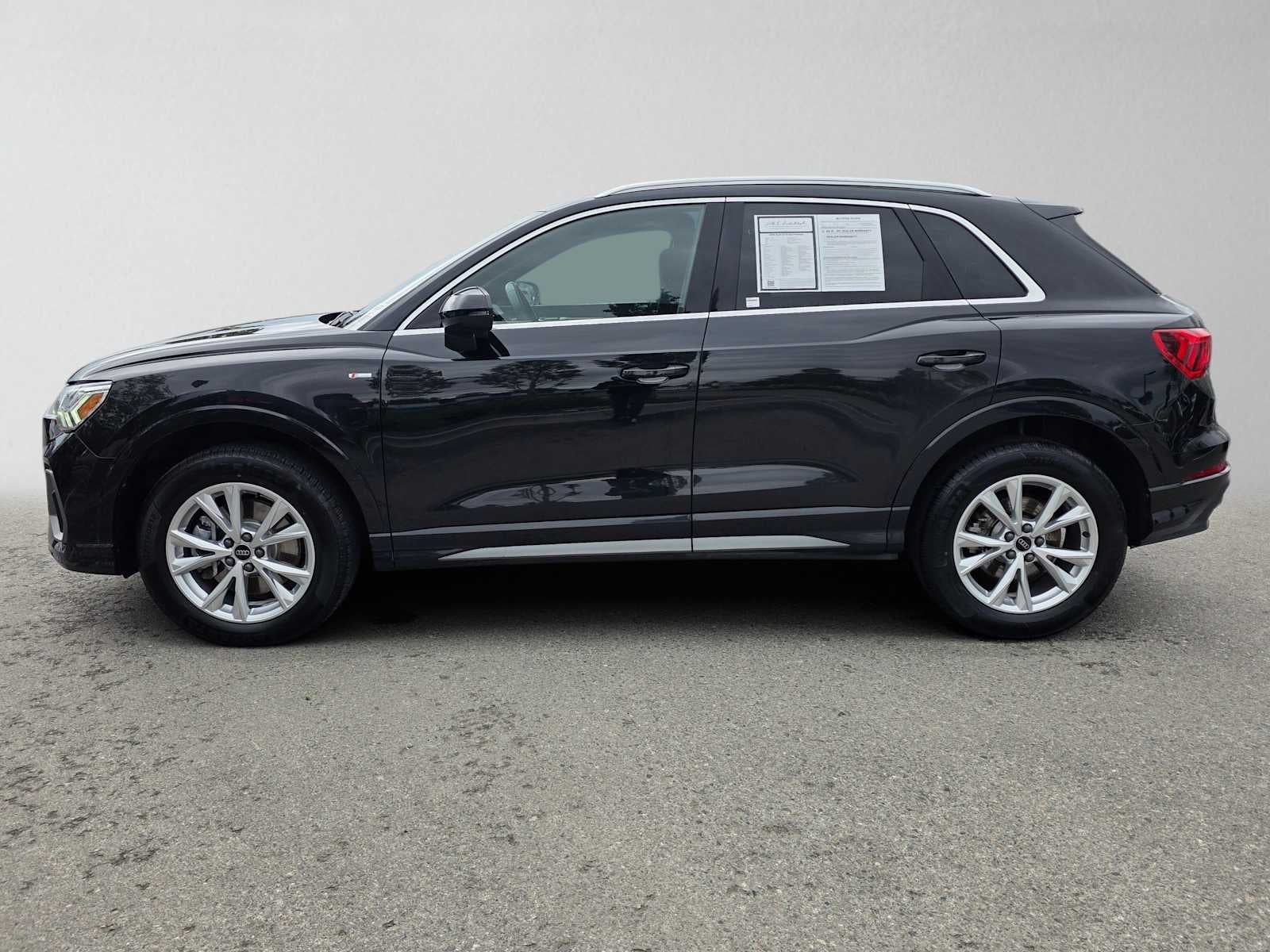2025 Audi Q3 S line Premium