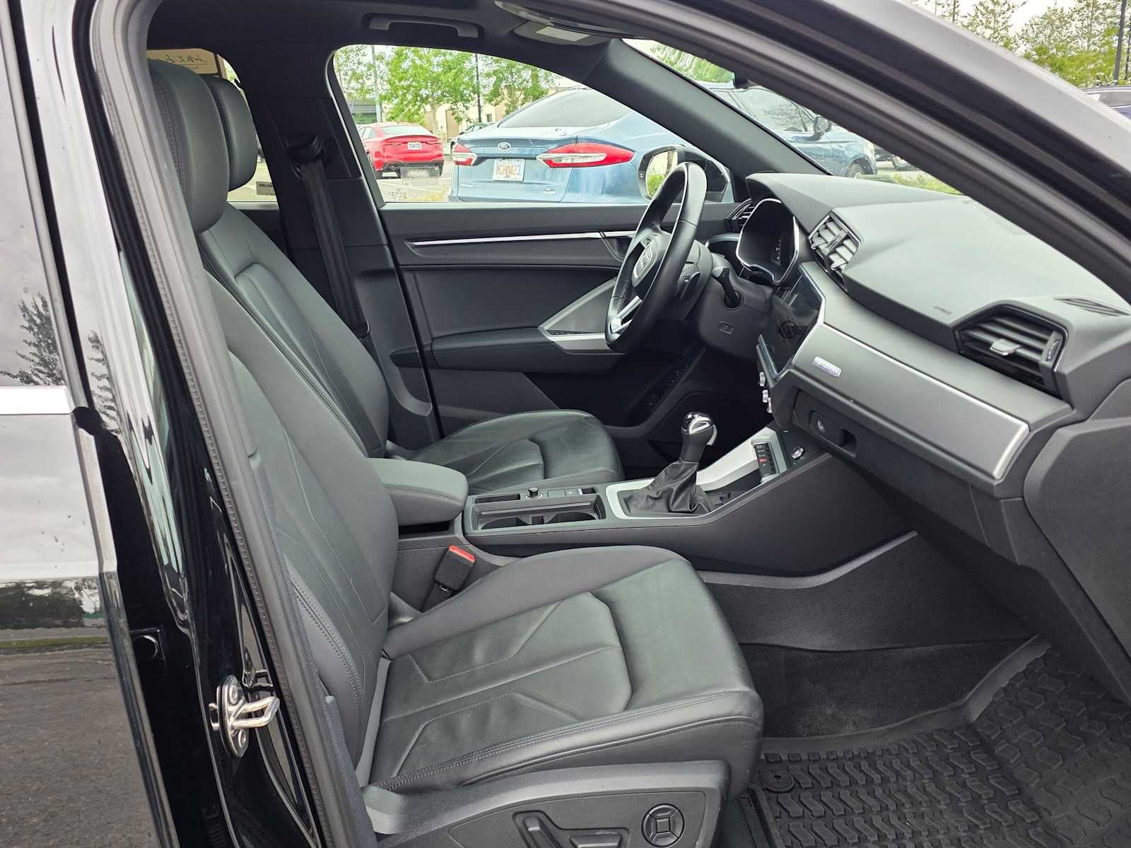 2023 Audi Q3 S line Premium Plus