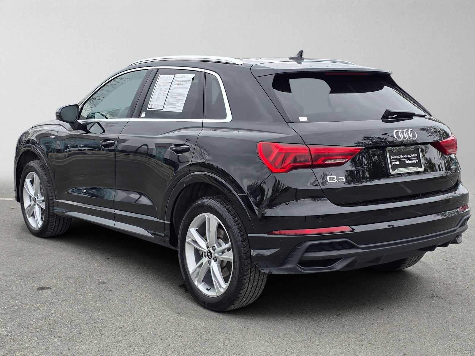 2023 Audi Q3 S line Premium Plus