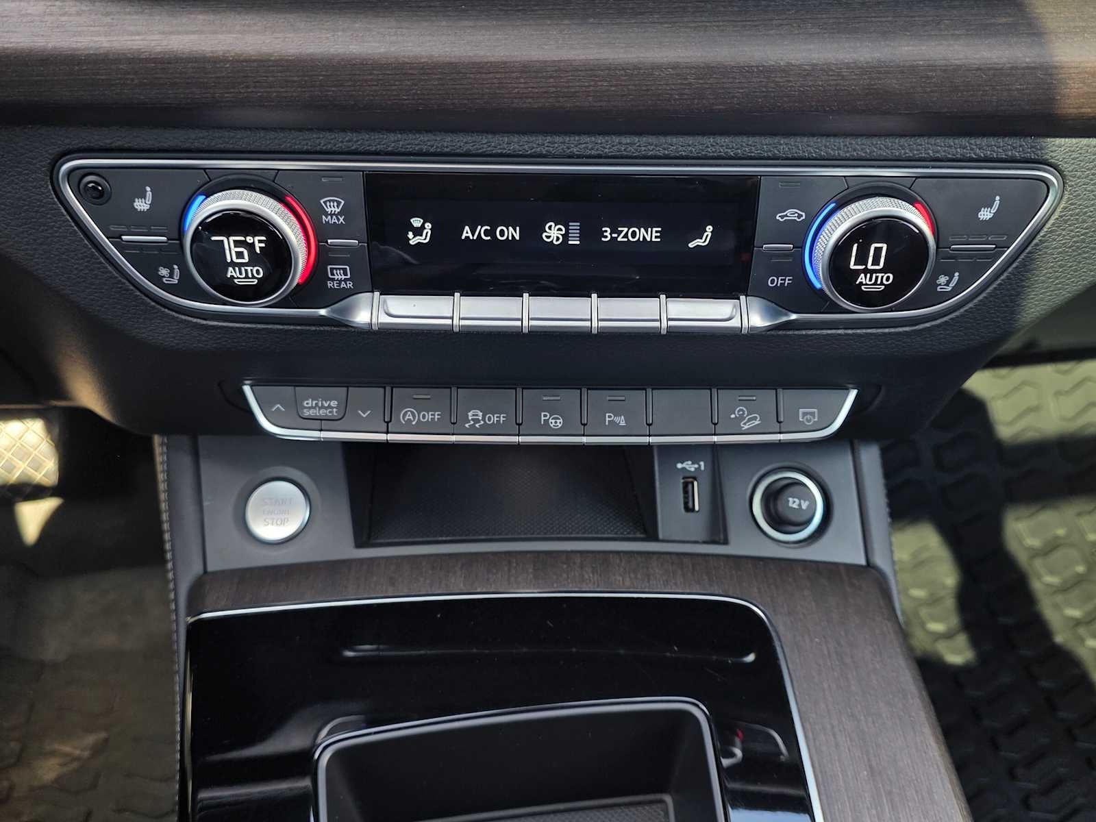 2025 Audi Q5 S line Prestige