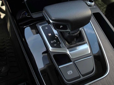 2025 Audi Q5 S line Prestige