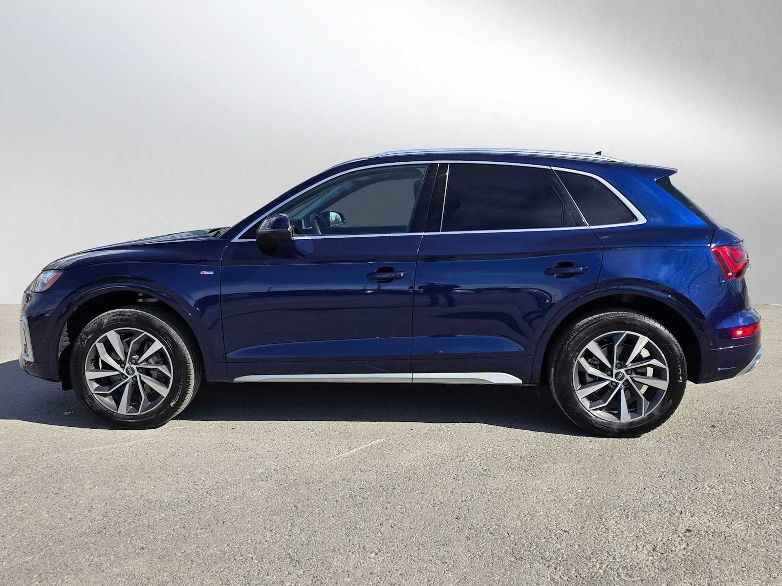 2025 Audi Q5 S line Prestige