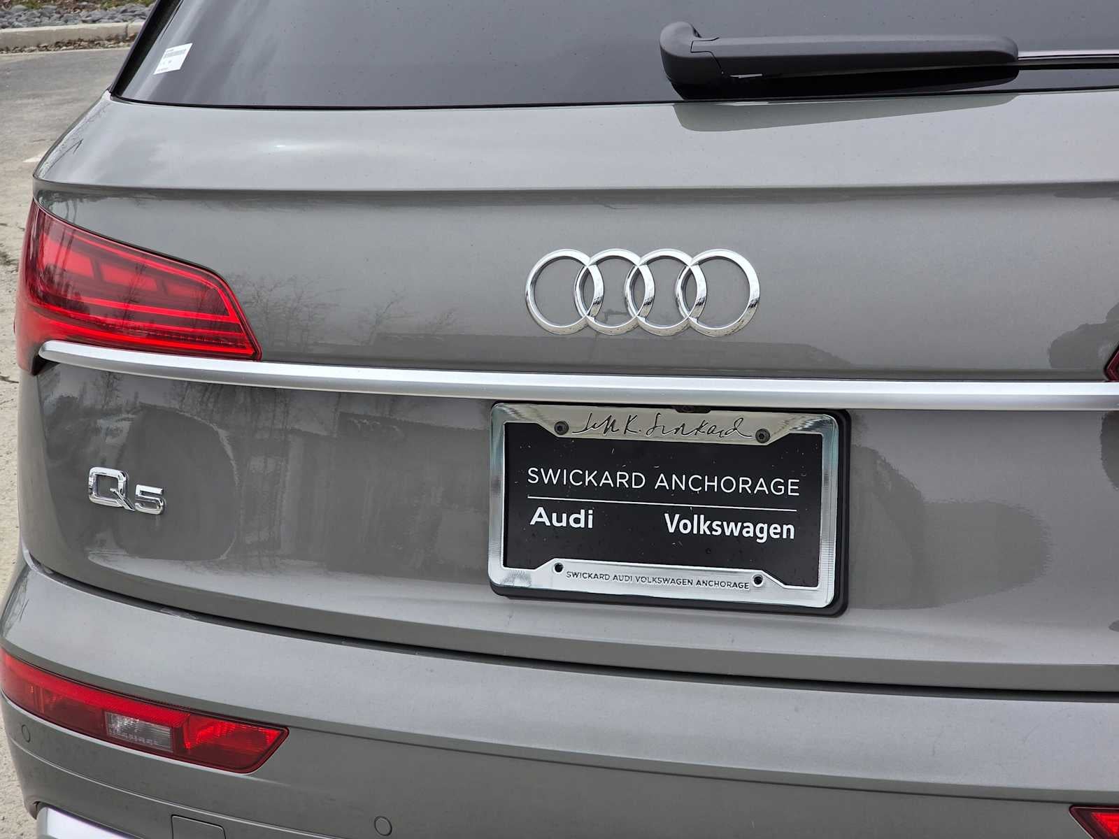 2025 Audi Q5 S line Prestige