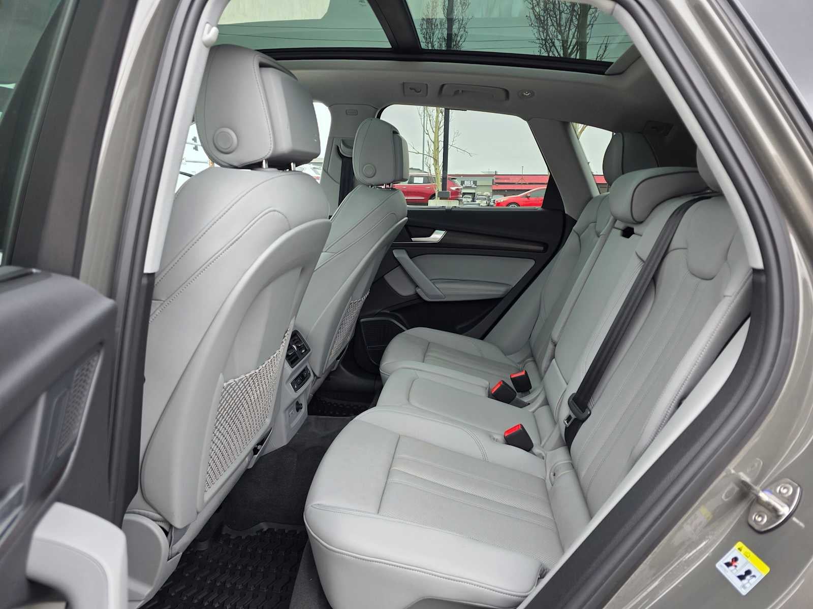 2025 Audi Q5 S line Prestige