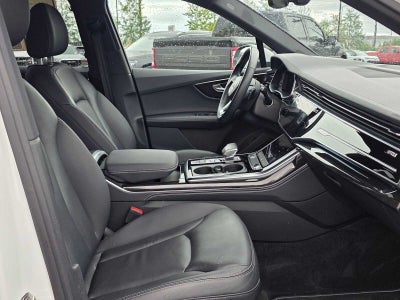 2025 Audi Q7 Premium Plus