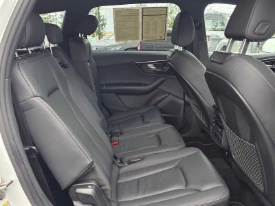 2025 Audi Q7 Premium Plus