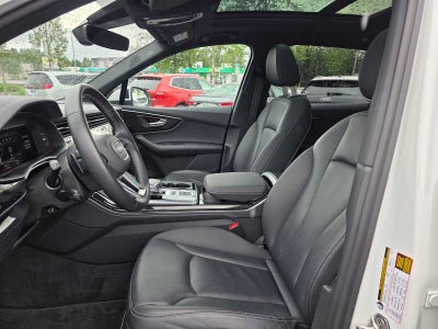 2025 Audi Q7 Premium Plus