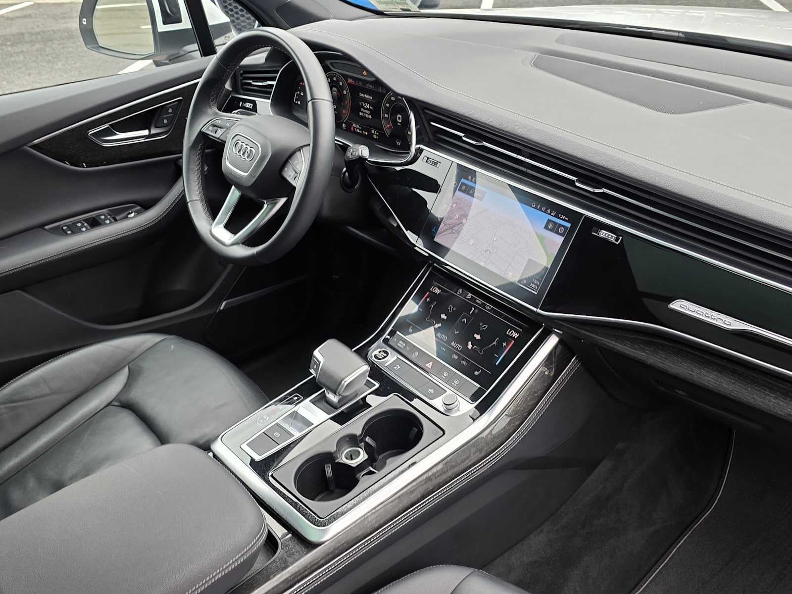 2025 Audi Q7 Premium Plus