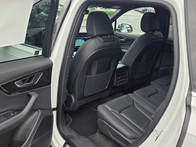 2025 Audi Q7 Premium Plus