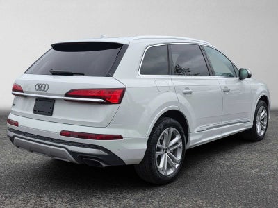 2025 Audi Q7 Premium Plus