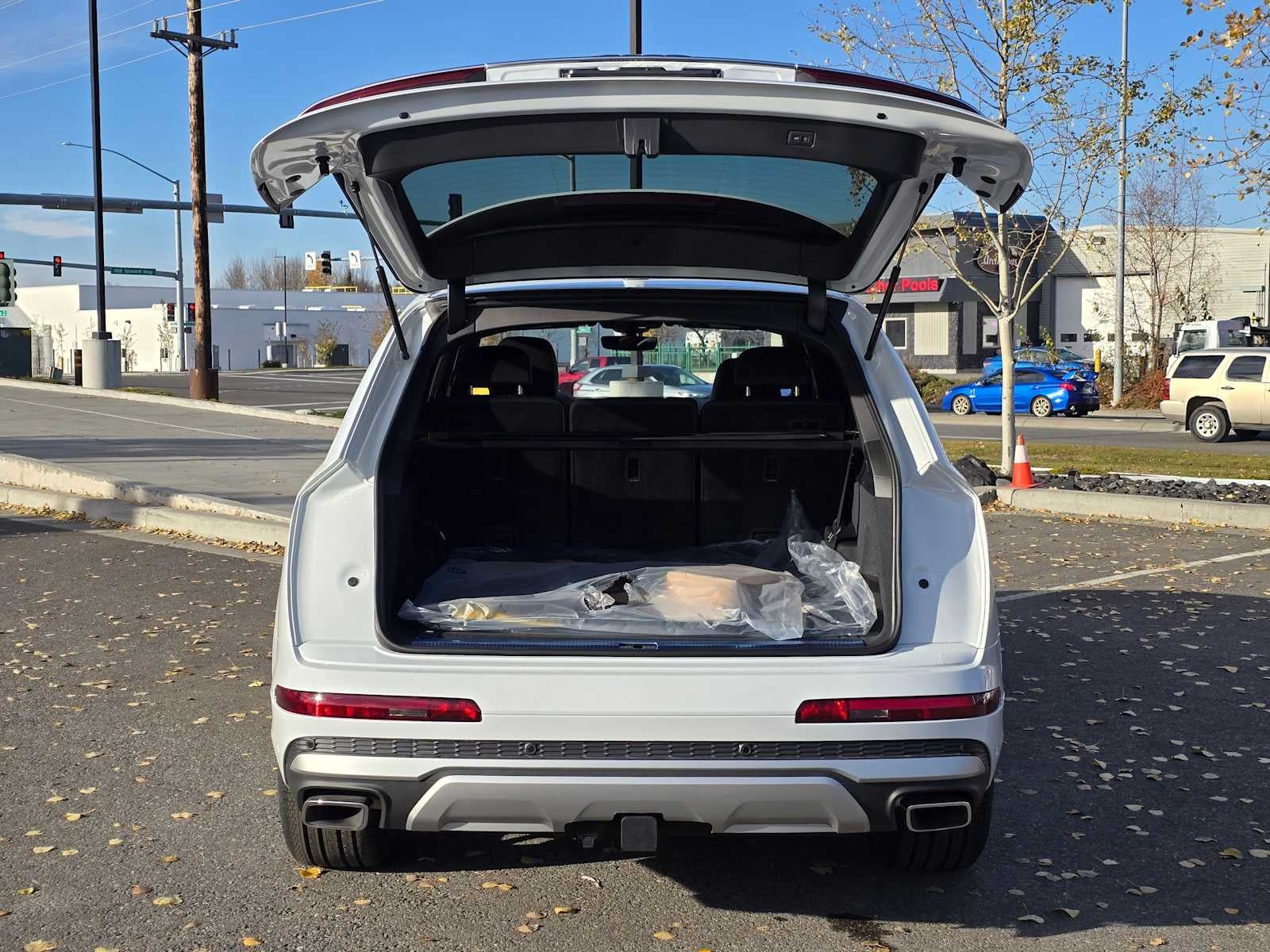 2025 Audi Q7 Premium Plus