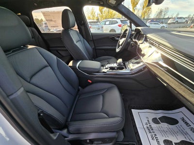 2025 Audi Q7 Premium Plus
