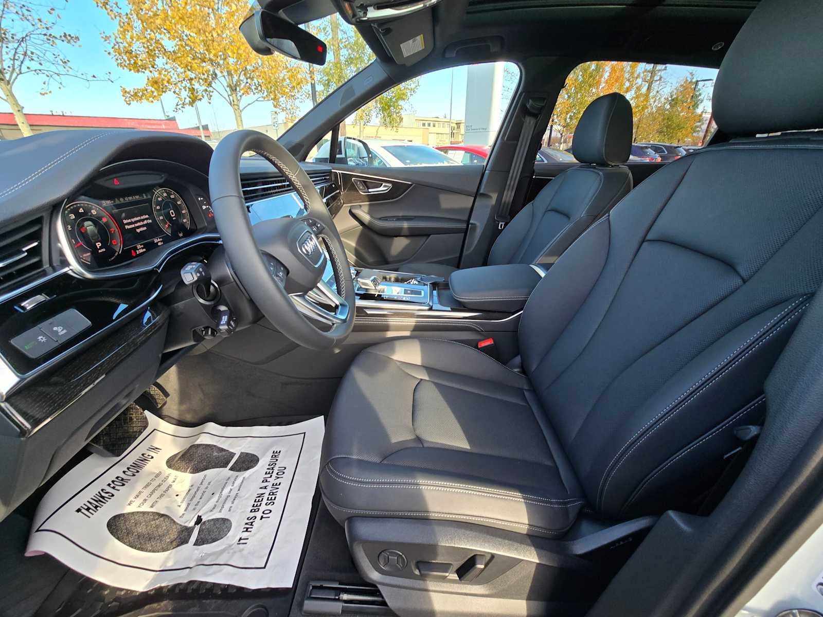 2025 Audi Q7 Premium Plus