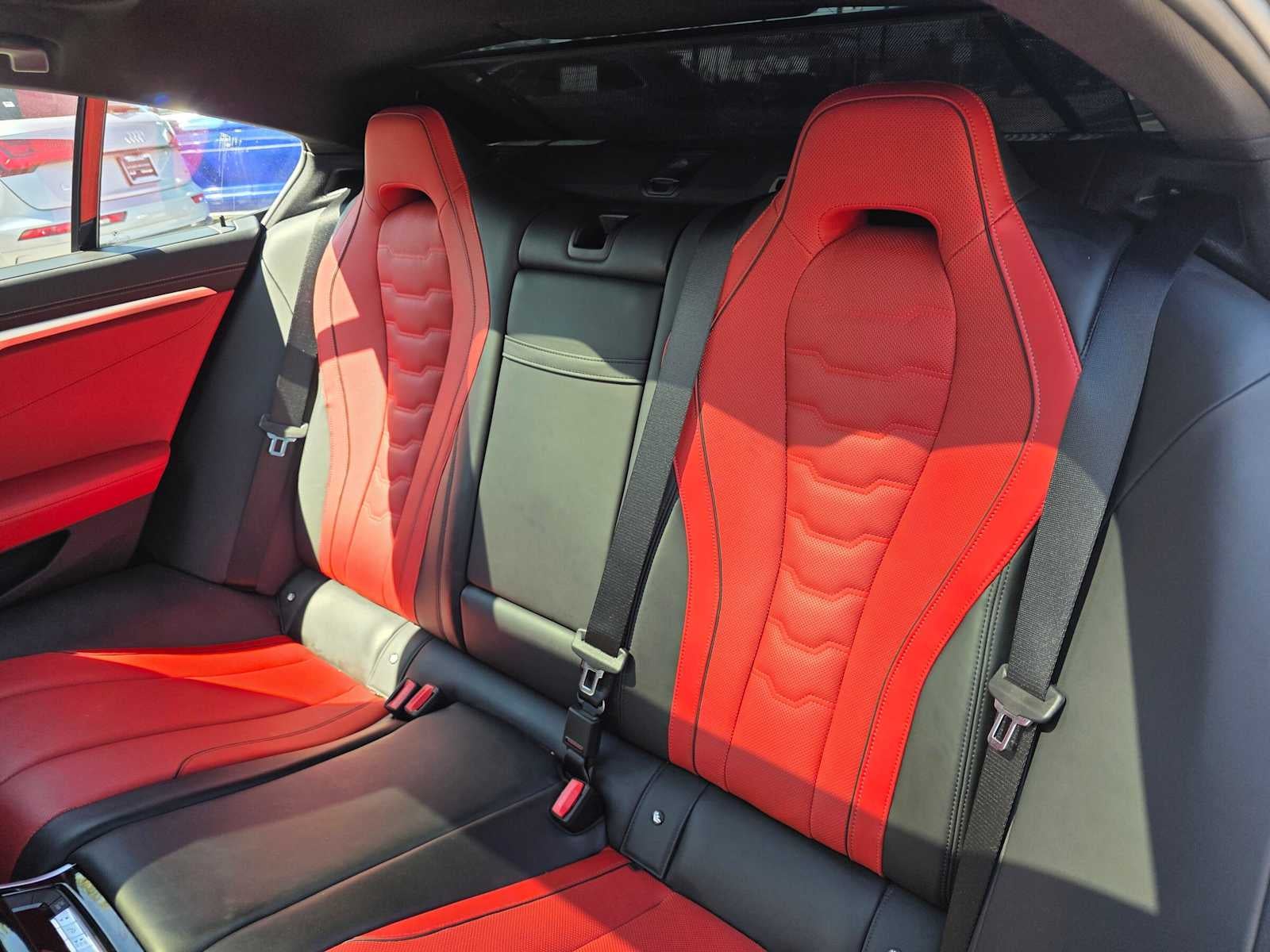 2025 BMW M850i xDrive M850i
