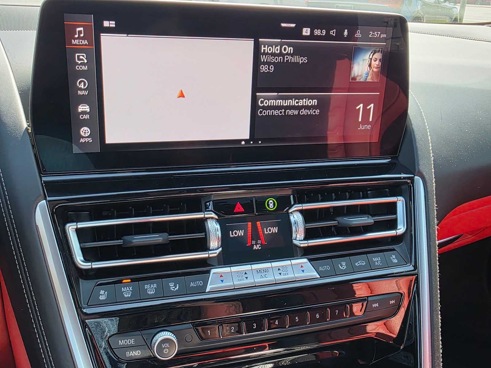 2025 BMW M850i xDrive M850i