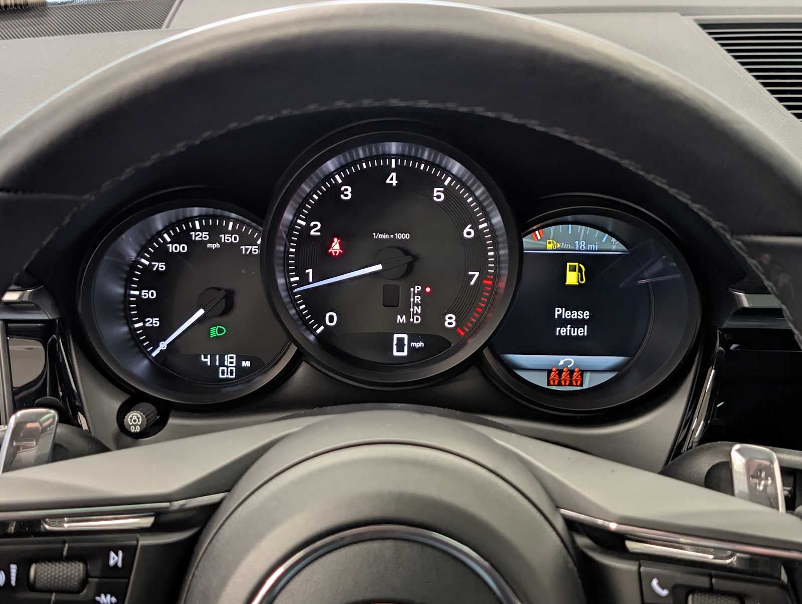 2024 Porsche Macan Base