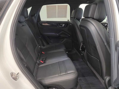 2023 Porsche Cayenne Base