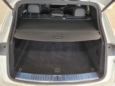 2023 Porsche Cayenne Base